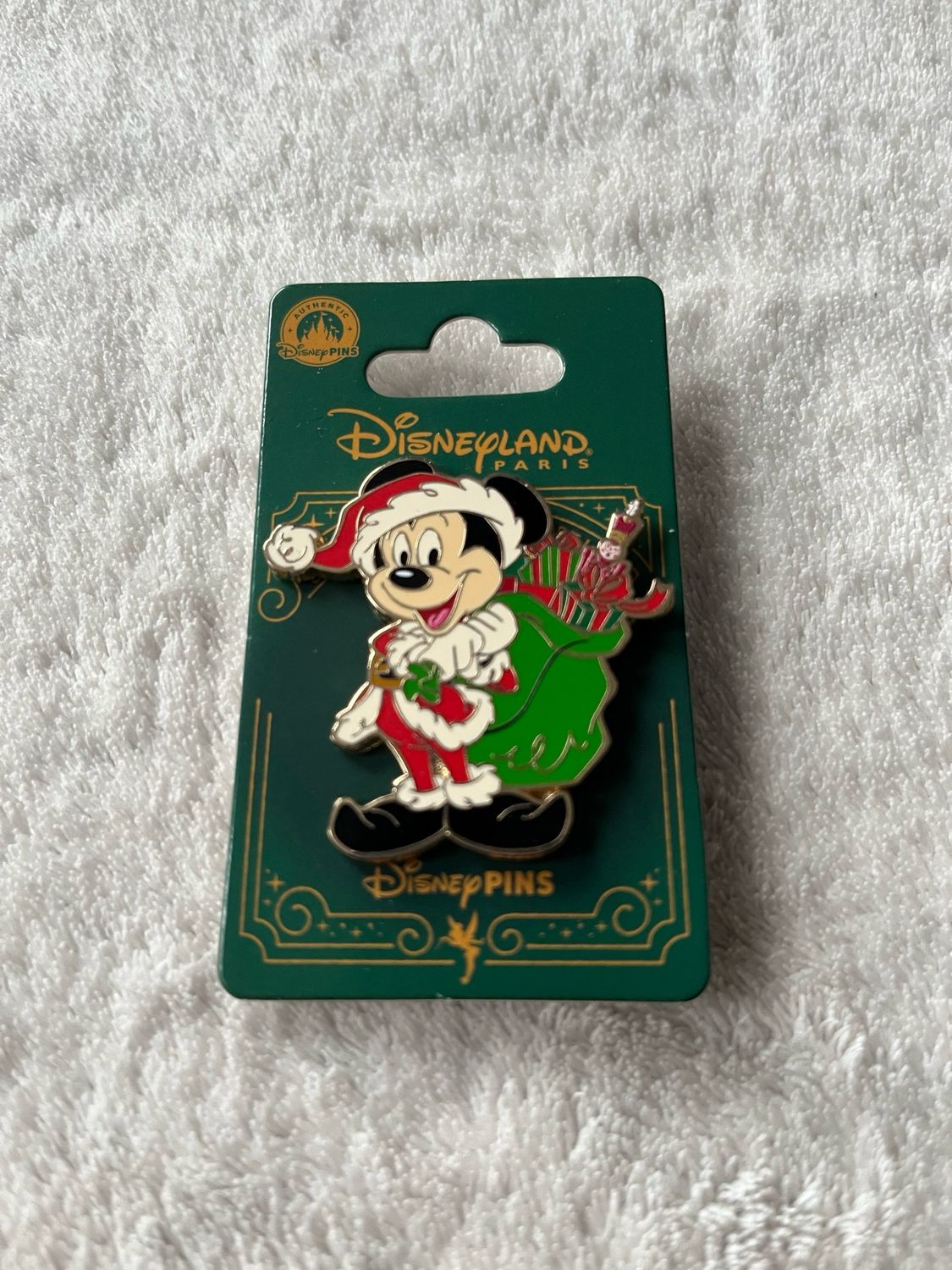 Pin Mickey