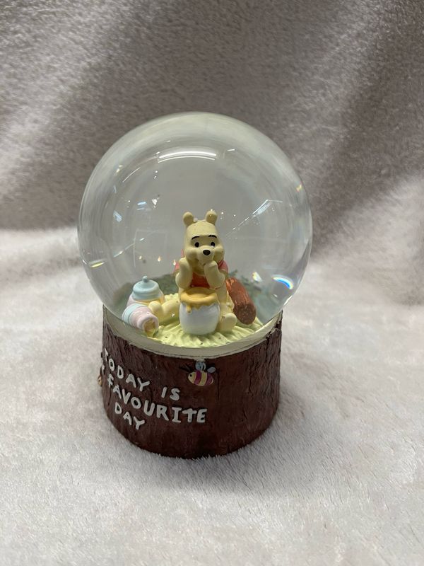 Snowglobe Winnie the Pooh