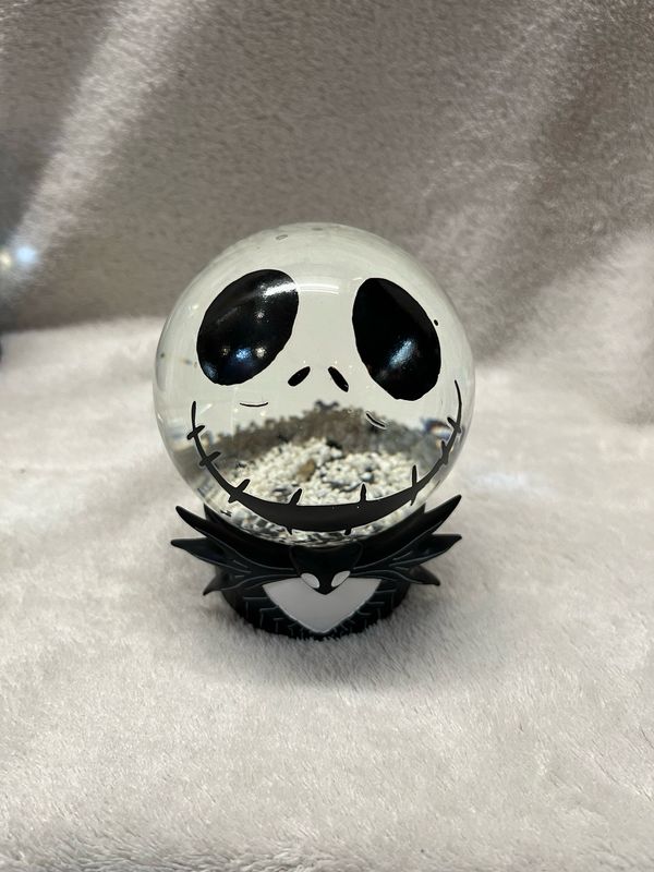 Snowglobe Jack Skellington