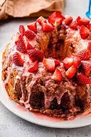 STRAWBERRY POUND CAKE