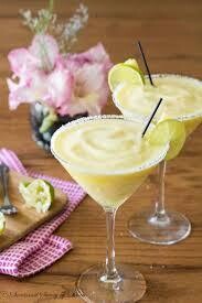 VANILLA PINEAPPLE MARGARITA