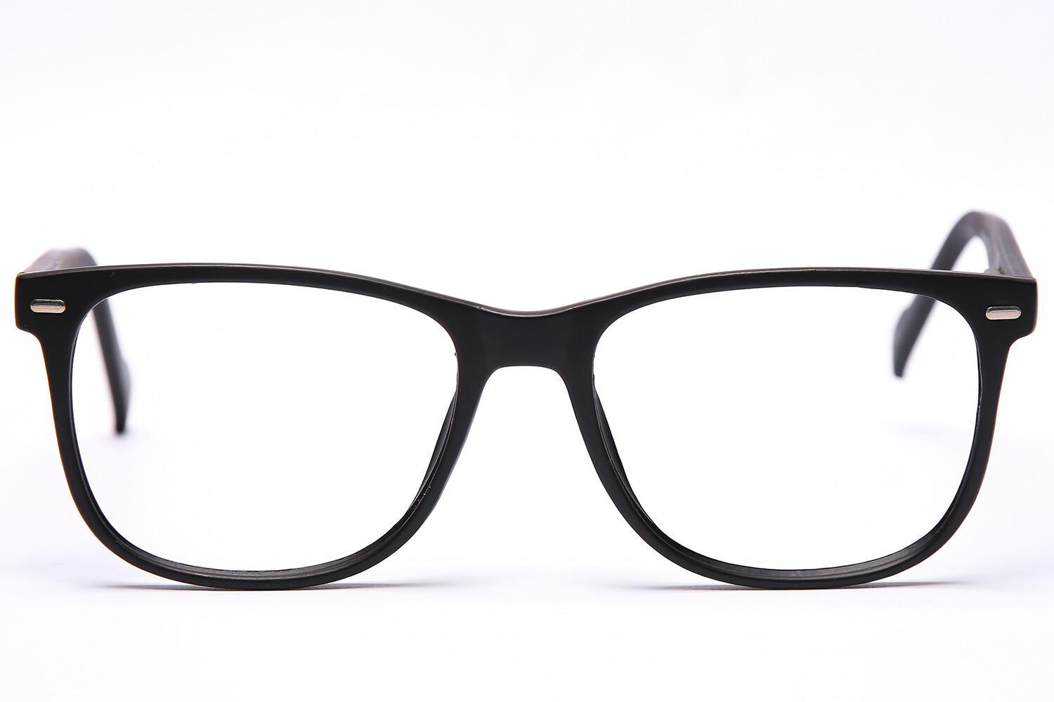 0450, COLOR: NEGRO
