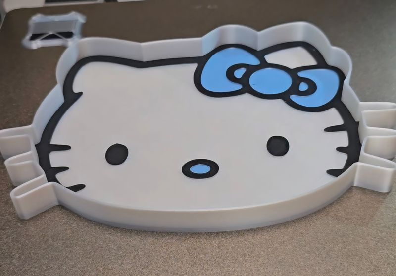 Hello kitty tray
