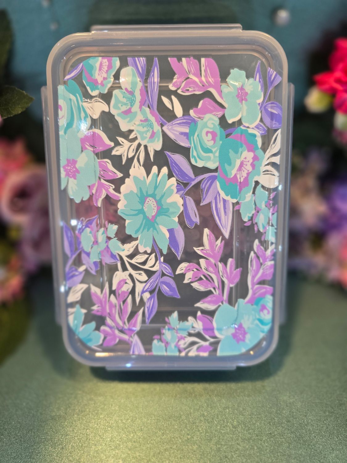 Flower container