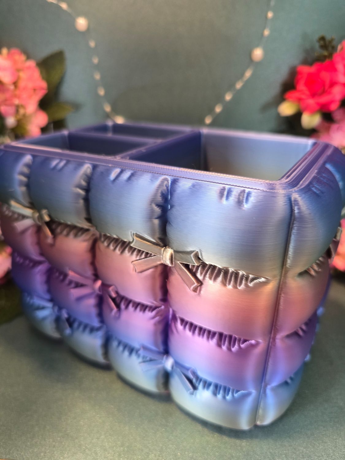 Rainbow pillow holder