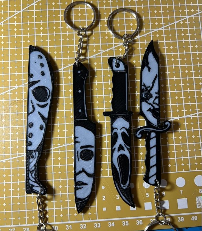 Knife keychain set