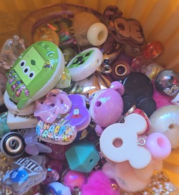 Bead scoops