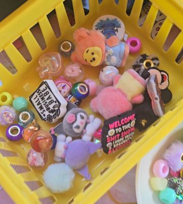 Bead scoops