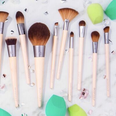 Brushes + Tools