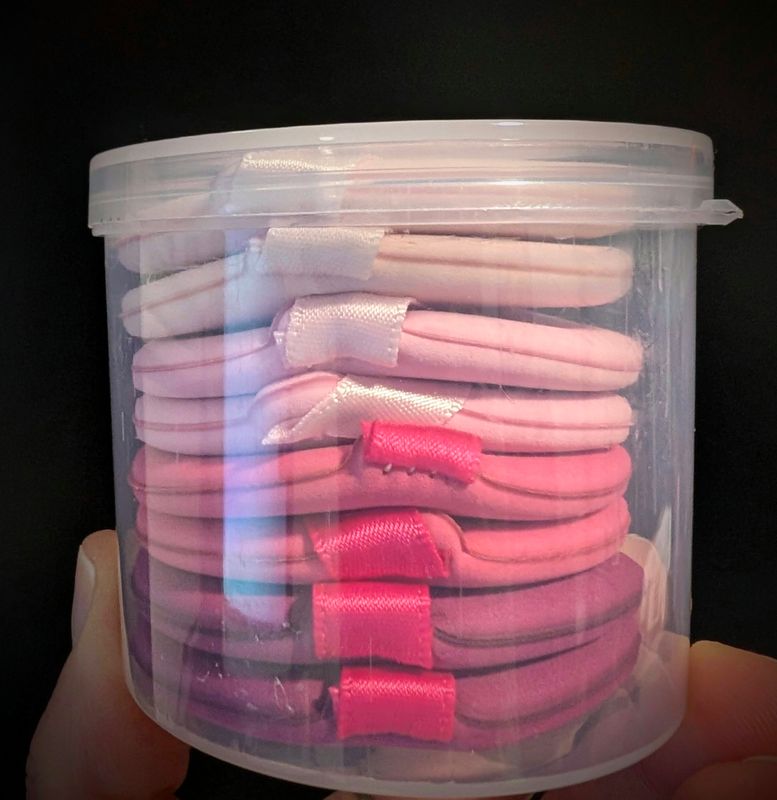 Soft Velour Makeup Sponges in Case