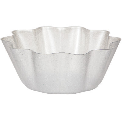 Silver Glitz 8" Plastic Fluted Bowl