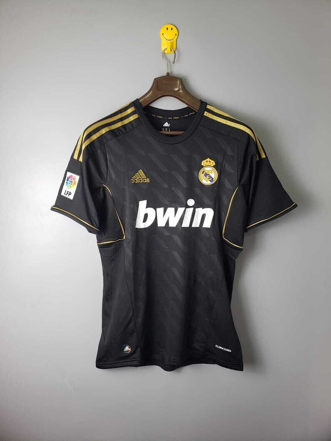 Buy Online Real Madrid 2011-12 Away Soccer Jersey In India Usa