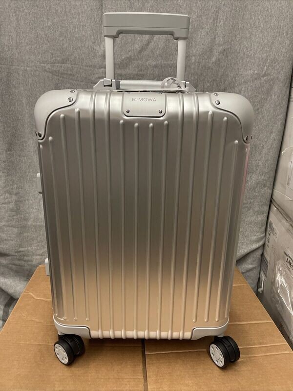 RIMOWA Cabin Original 925 series aluminium MULTIWHEEL CARRY ON 9255300402