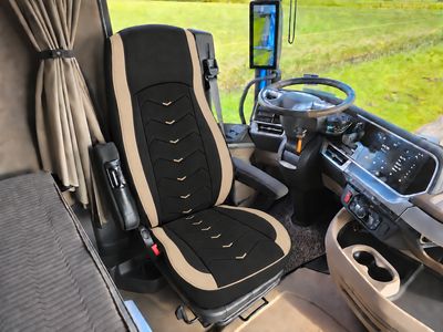 LUX Huse Scaune pentru DAF XG 2021+  Negru Bej Camion PU Piele Alcantara