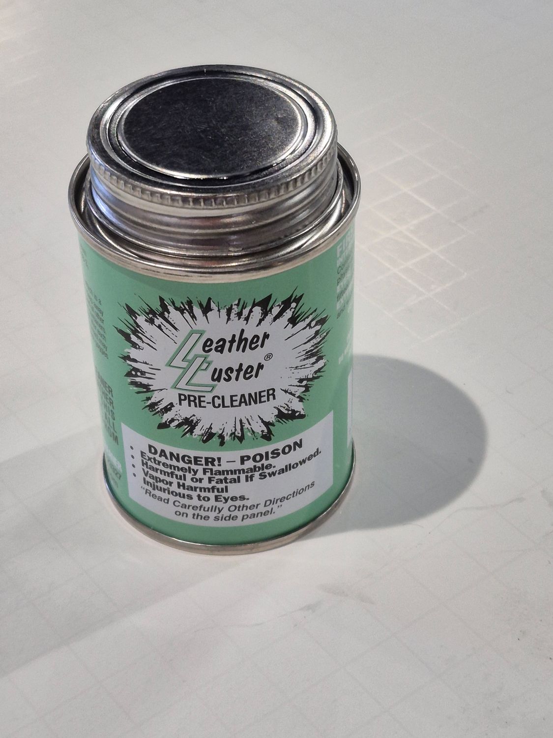 Leather luster  pre cleaner