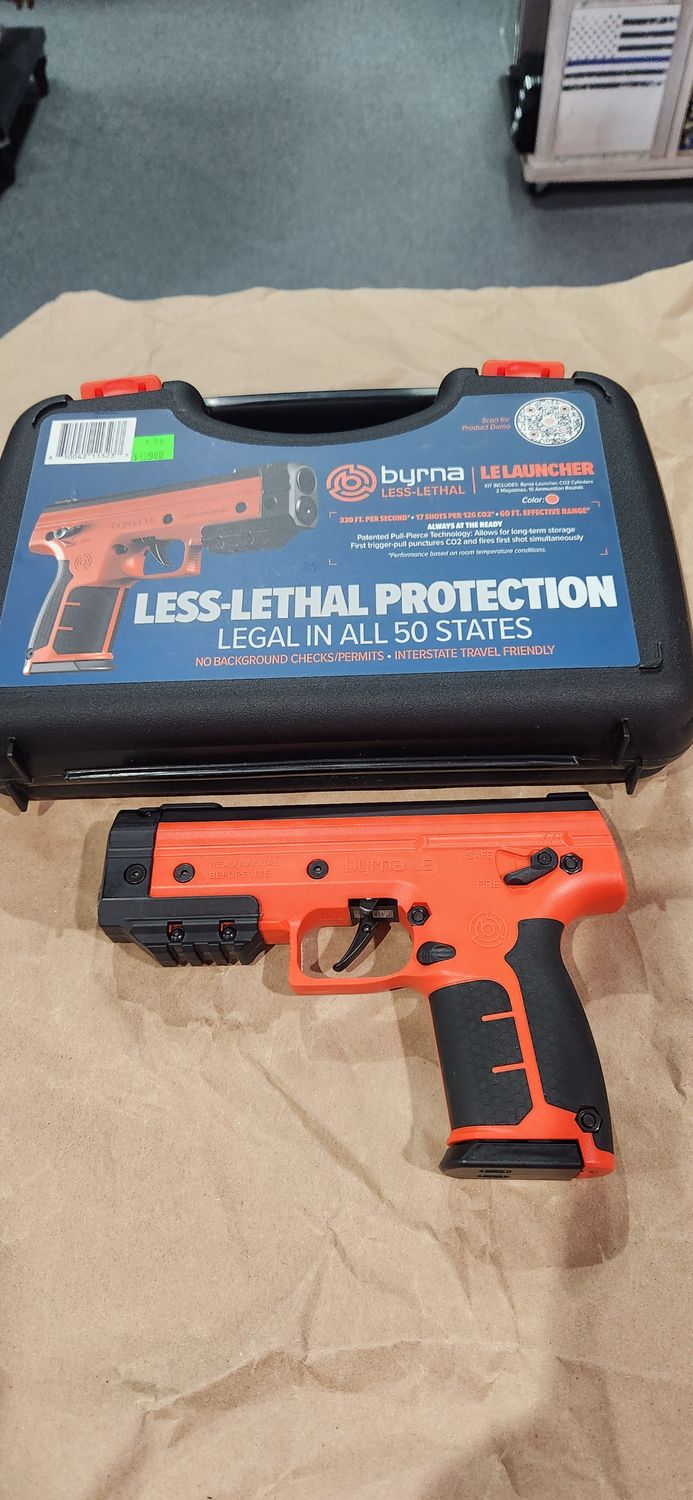 Byrna White Optic LE Universal Kit Orange