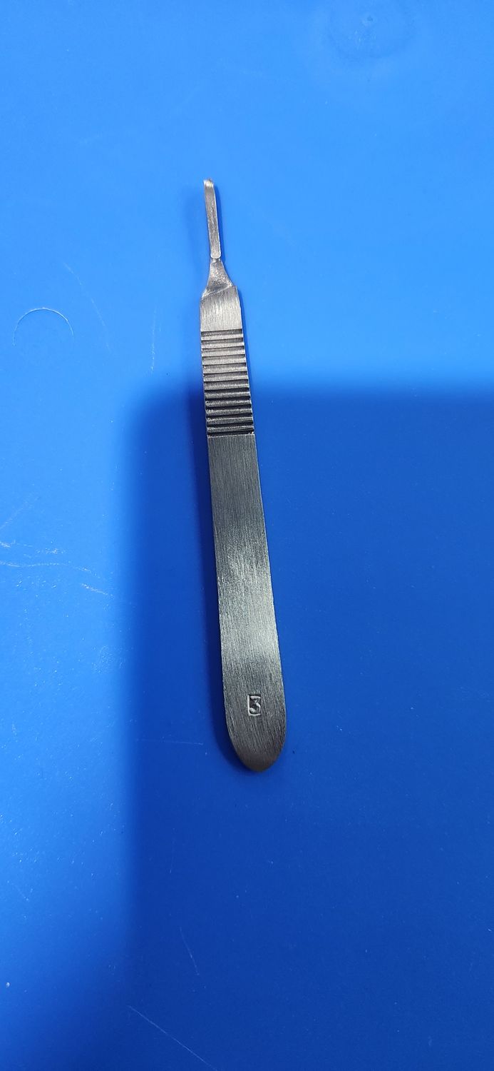 #4 SCALPEL HANDLE