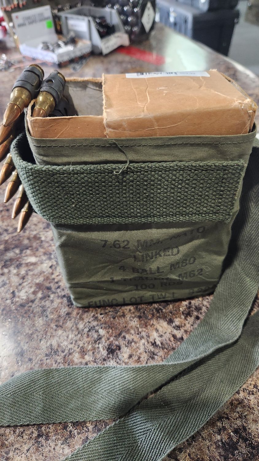 65 rd 7.62 linked with box and pouch