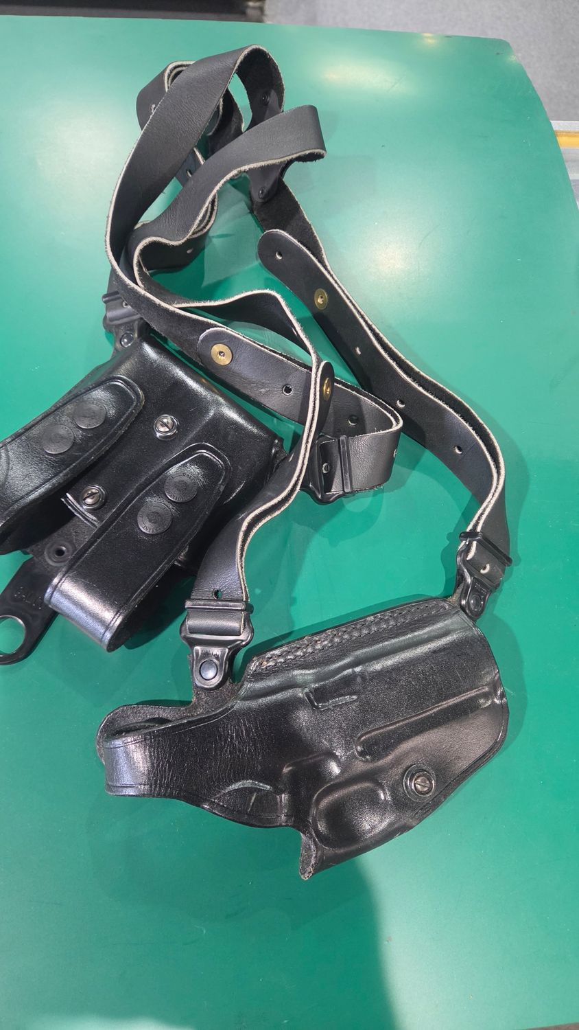 galco miami classic shoulder holster 45 gov black leather