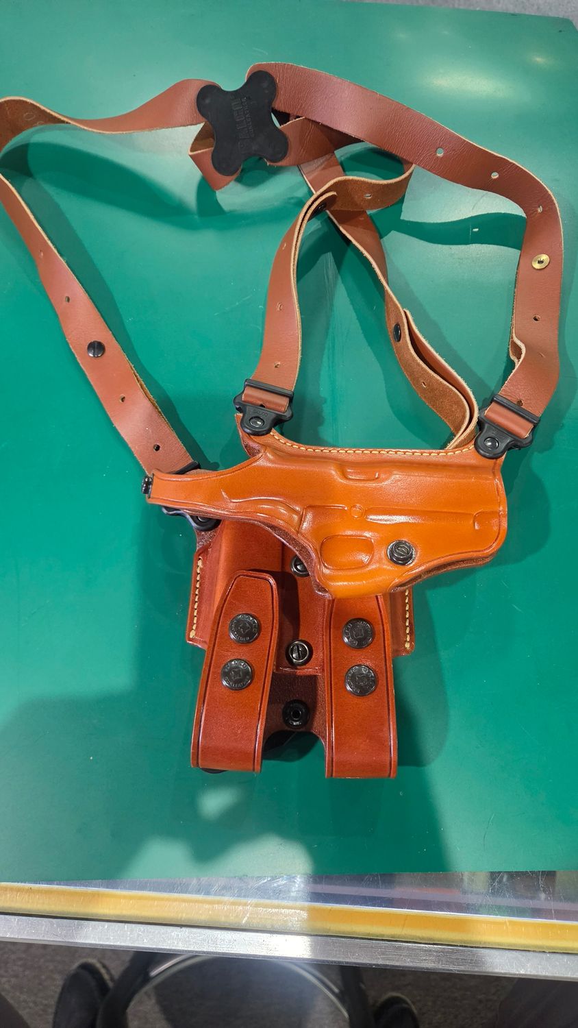 galco miami classic shoulder holster tan 45 gov