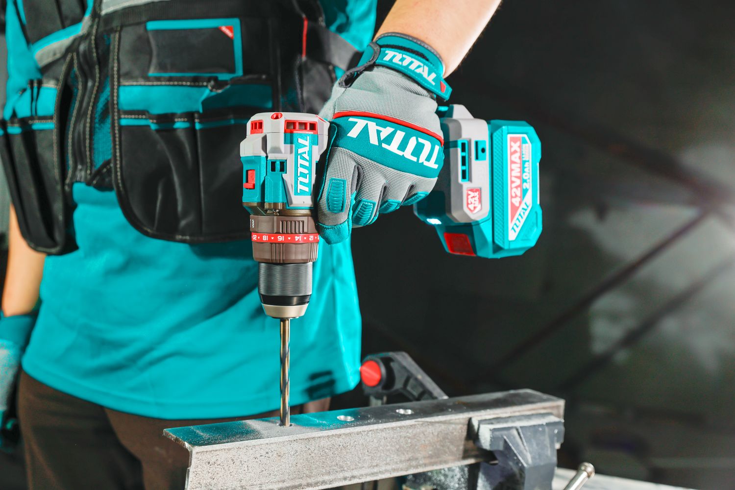 TOTAL TIDLI426981 42V Brushless Cordless Impact Drill Kit with 47