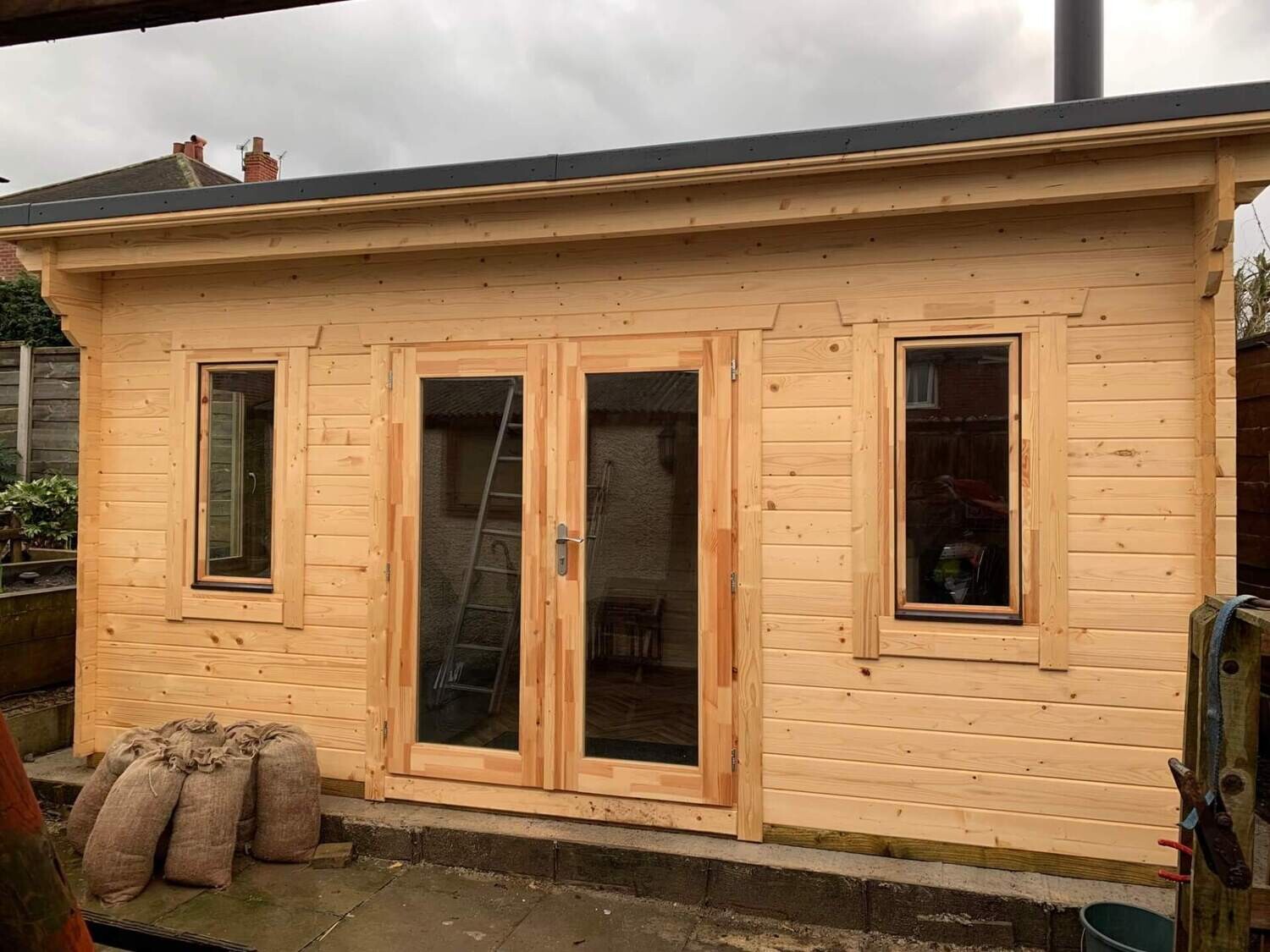 The Iceland NLC 134 Log Cabin | 5 x 3m