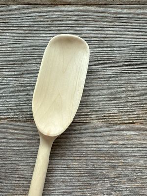 Löffel aus Haselnussholz