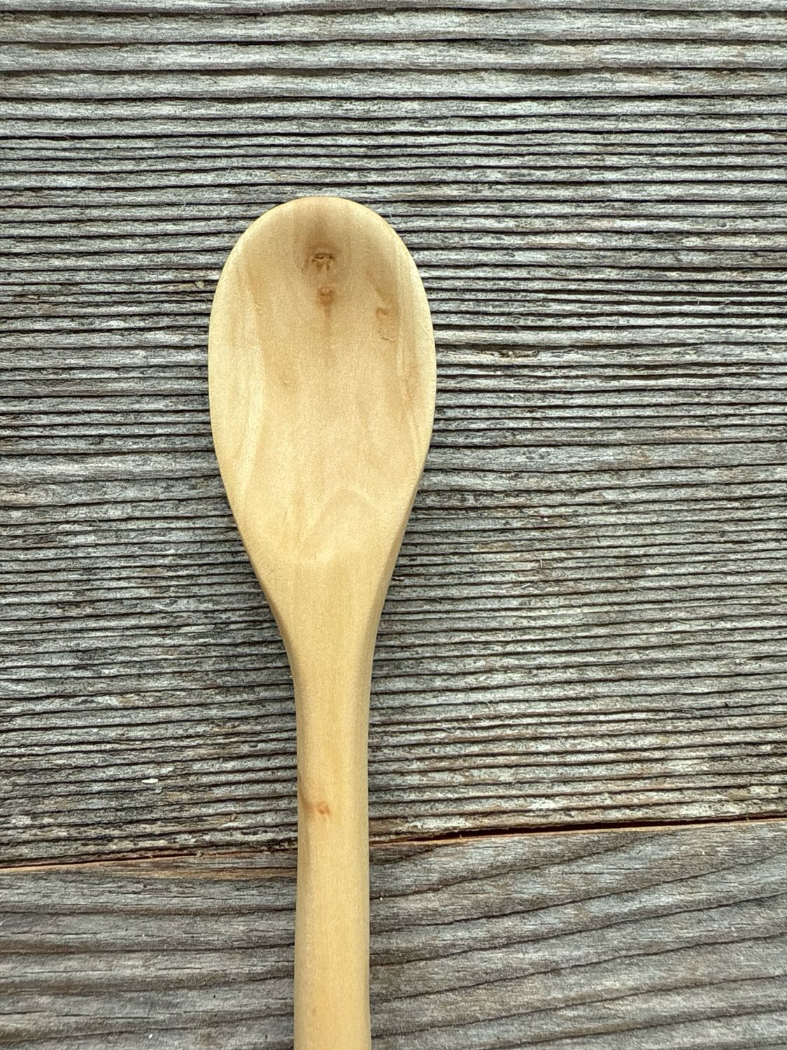 Schlanker Haselnusslöffel