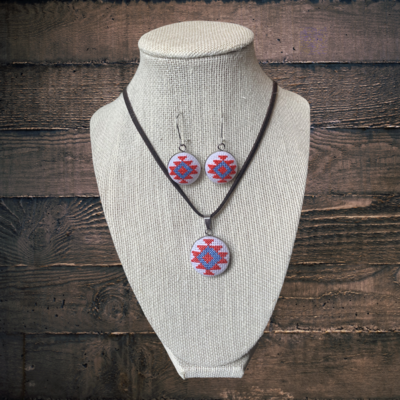 Model “ Veronika “ Set Of Earrings And Pendant Leatherette Necklace