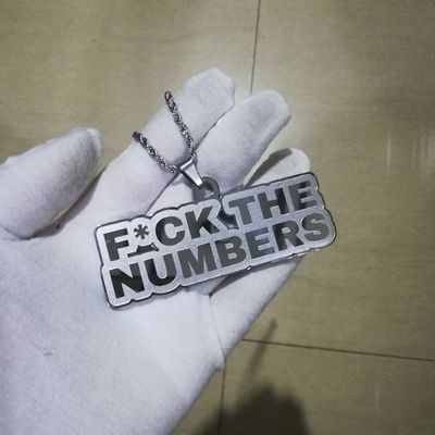 TEAM PENDANT