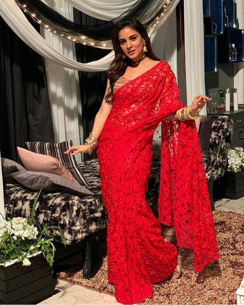 Appealing Red Color Saree With Contrast Blouse