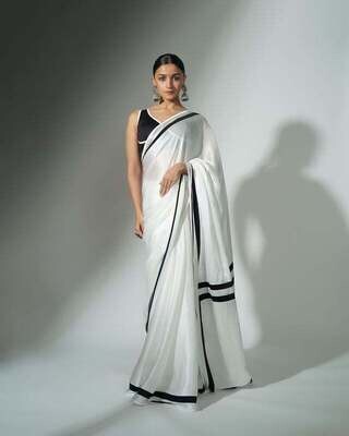 Aila Bhatt Wearing White Color Saree