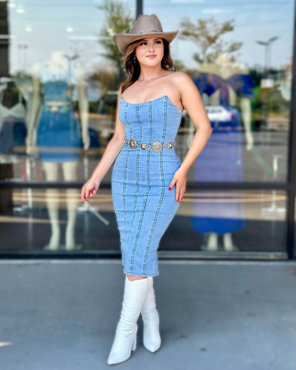Vaquerita but fashionista denim midi dress