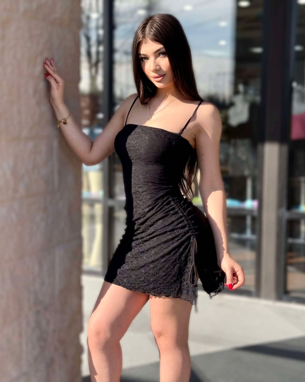Romantic dinner date lace dress