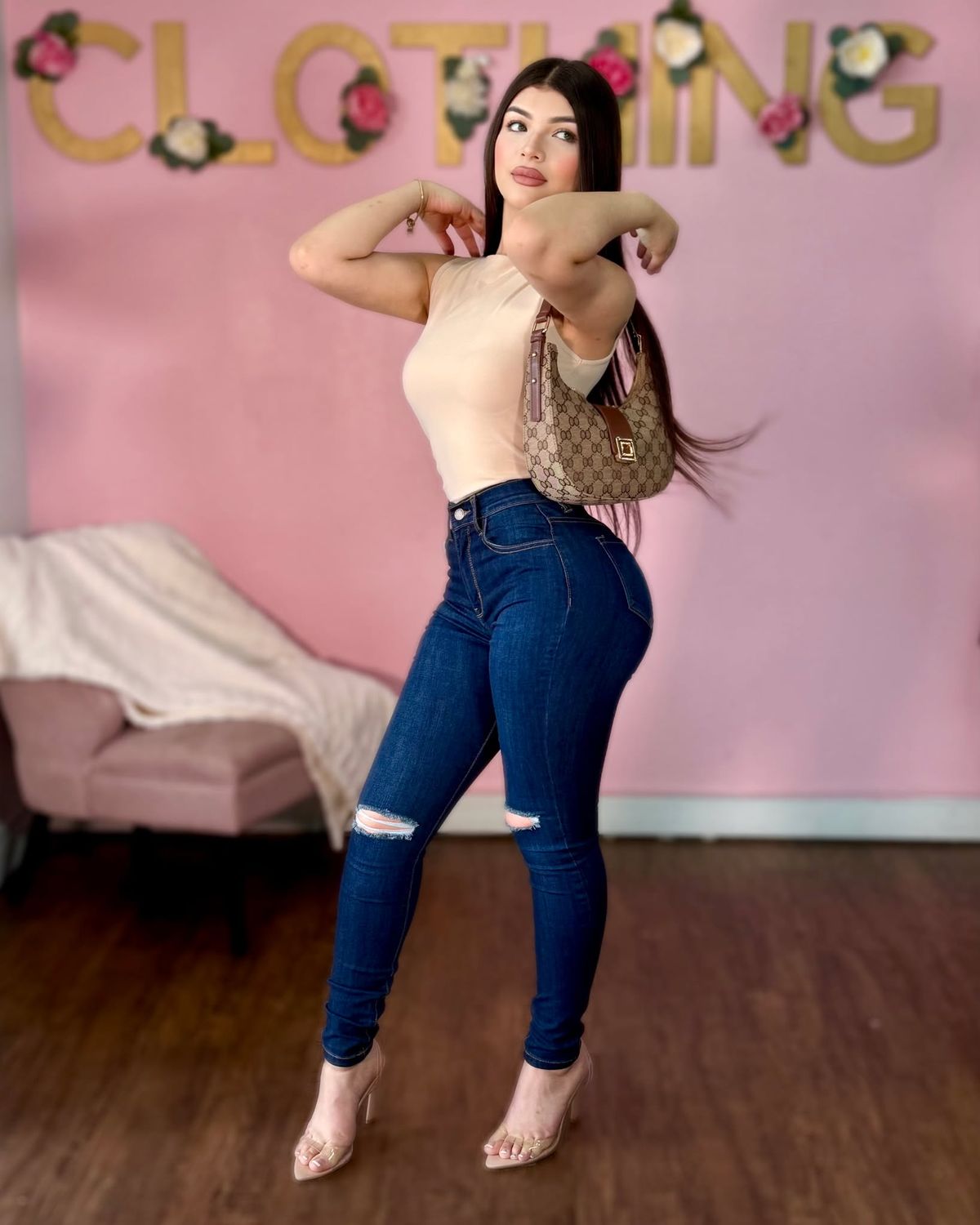 Closet stable dark wash skinny jeans