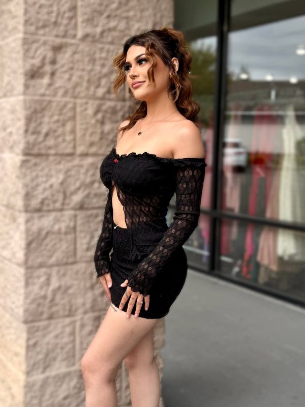 Can&#39;t look away black lace set