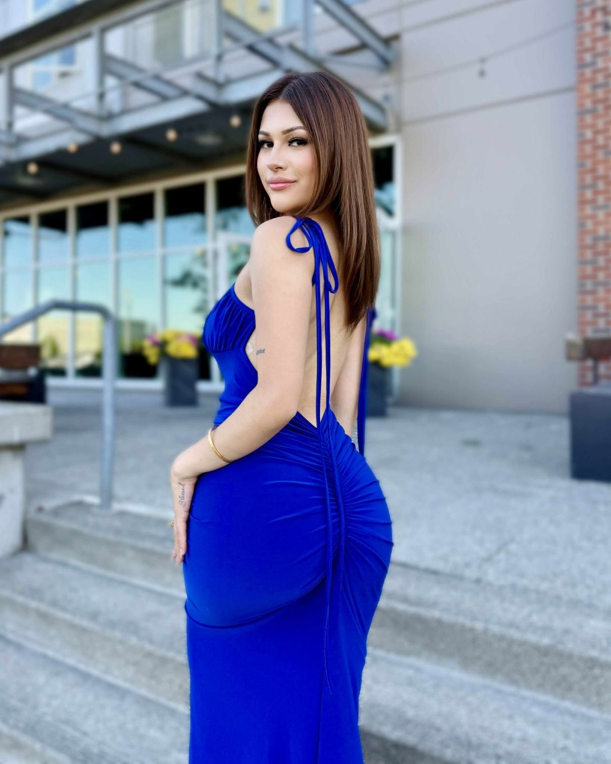 Turning heads backless maxi dress