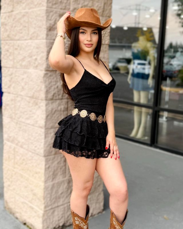 Eye candy lace romper