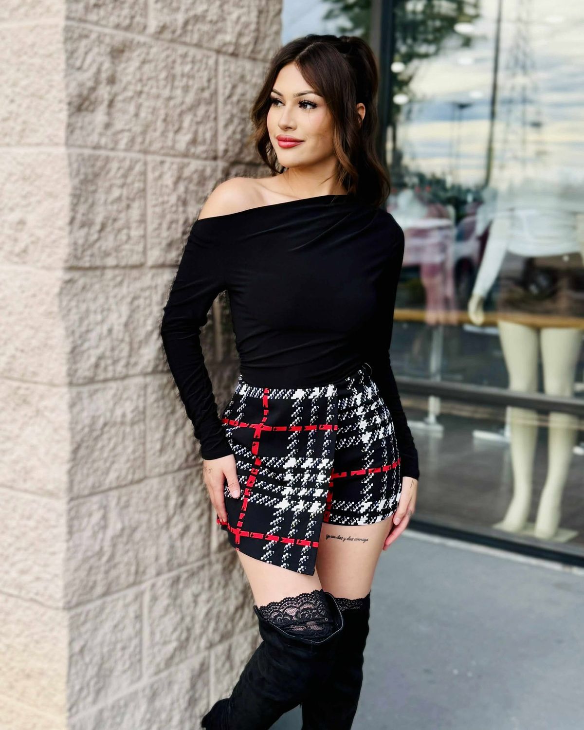 Off shoulder long sleeve top