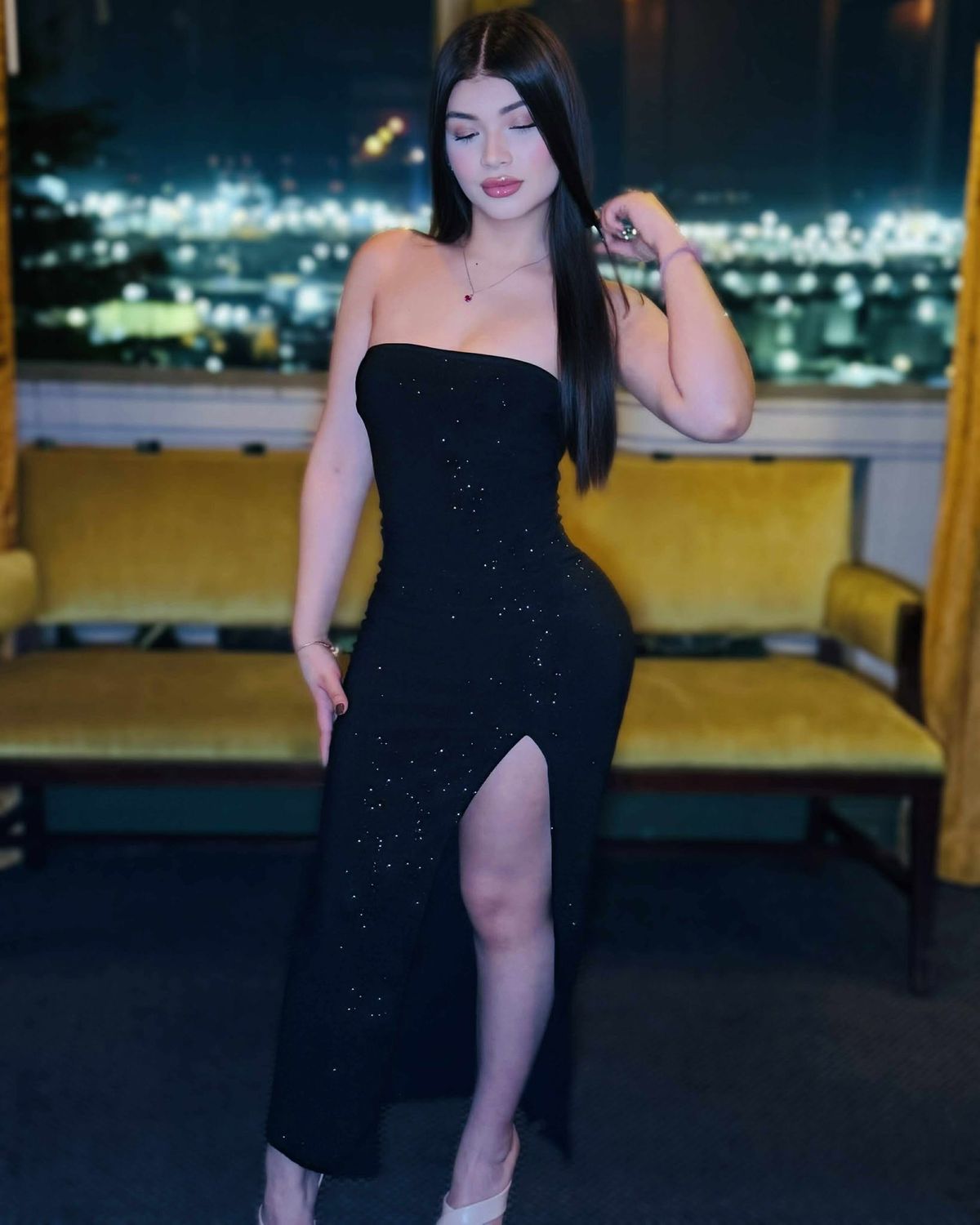 Standing out glitter maxi dress