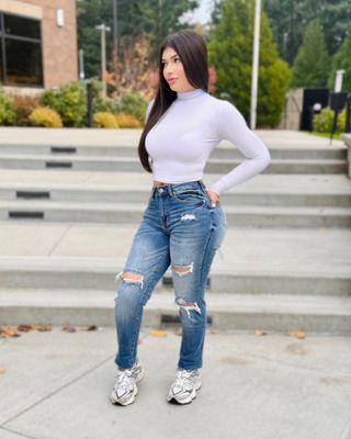Sitting pretty boyfriend jeans