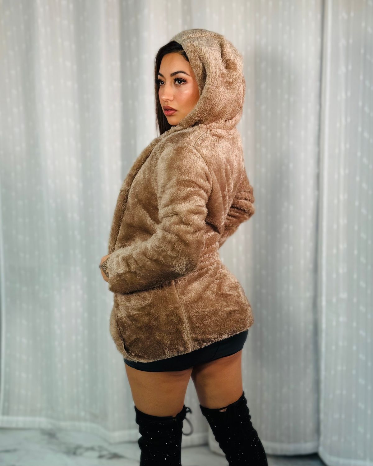 Casual meets cozy fur coat