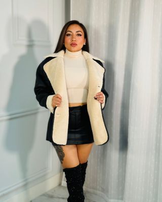 Baddie alert leather coat