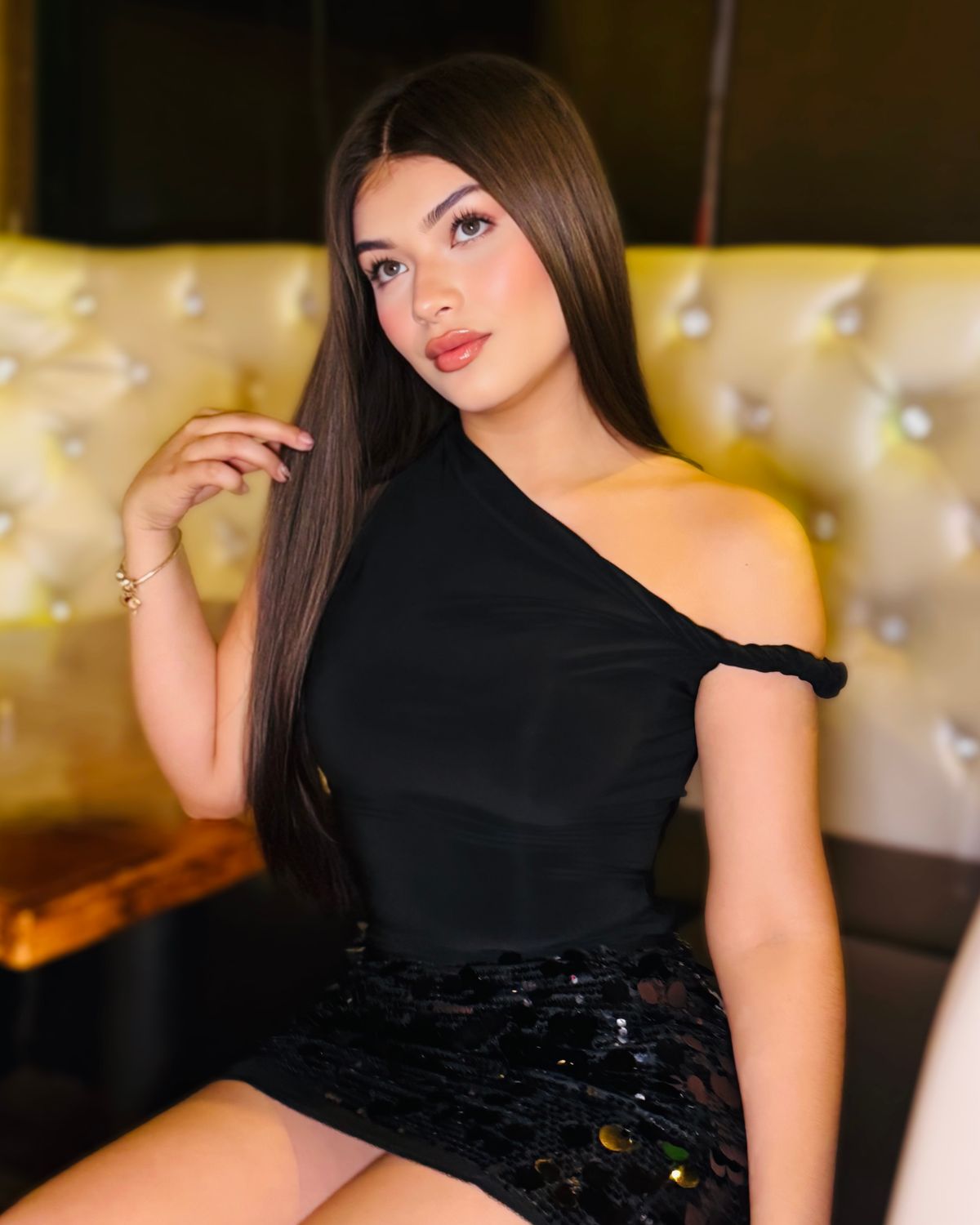 Any occasion double lined top