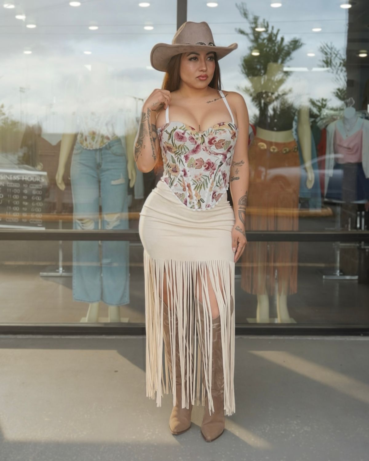 Maxi fringe skirt