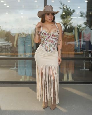 Maxi fringe skirt