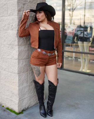 Pretty in suede jacket