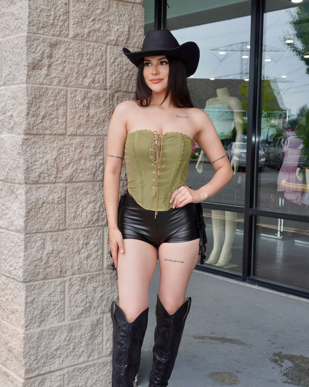 Eyes on me corset top