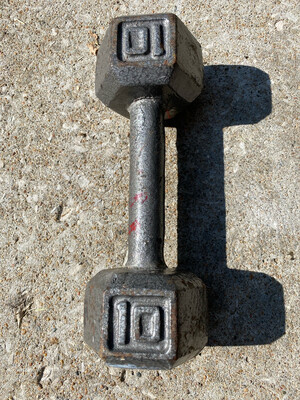 10lb Hex Cast Iron Dumbbell (Single) 10lb Hex Cast Iron Dumbbell (Single)