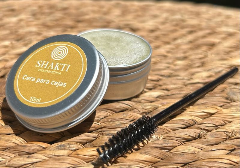 Cera para cejas